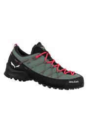 Women's low hiking shoes Salewa Wildfire 2